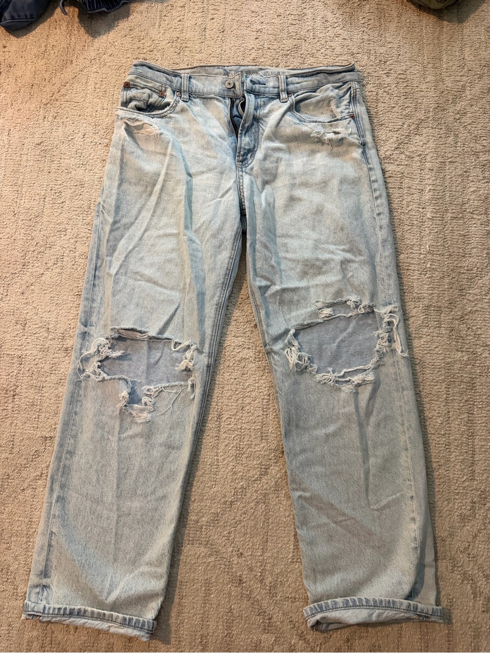 American Eagle Outfitters Light Blue Distressed Ripped Jeans